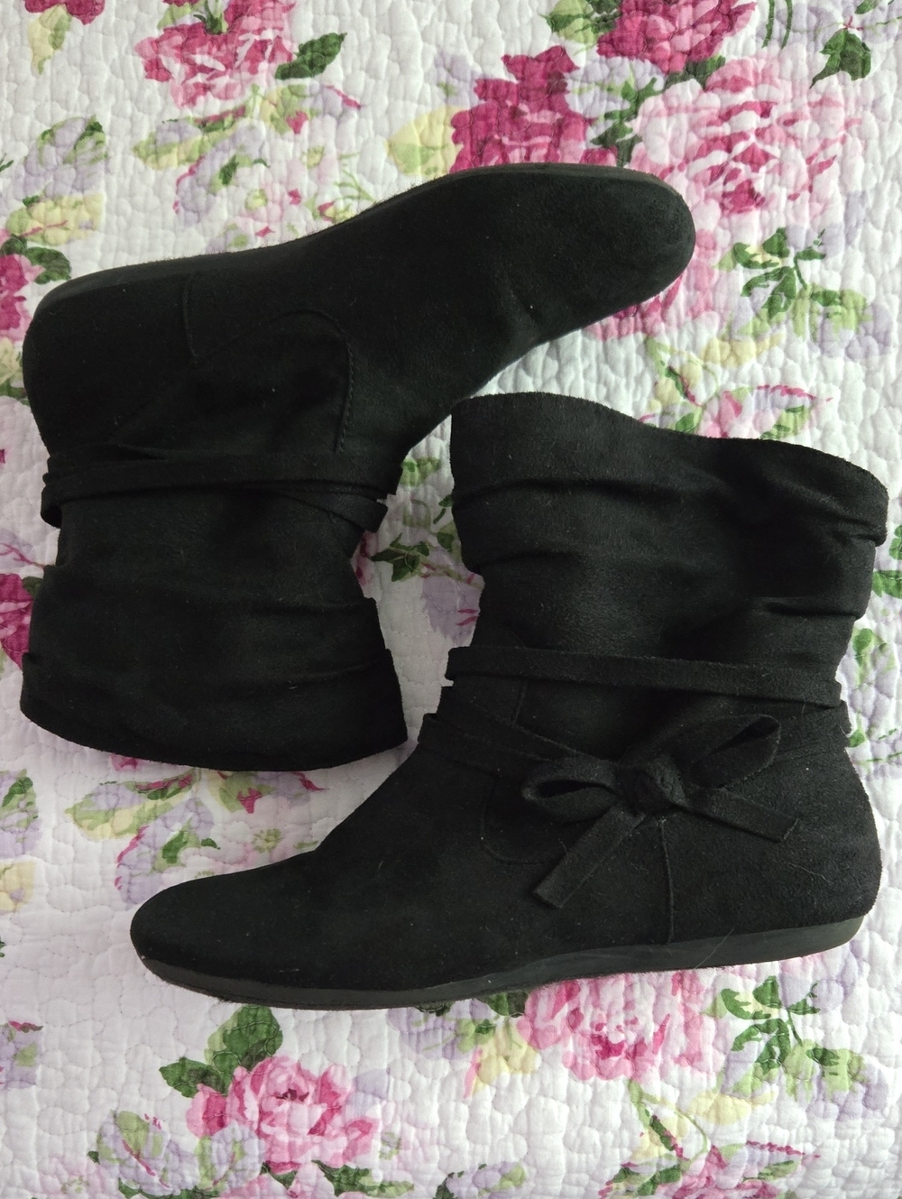 👢Rampage Barker faux-Suede Slouch Ankle Boots w/Bows 8.5M Black Medieval Fest